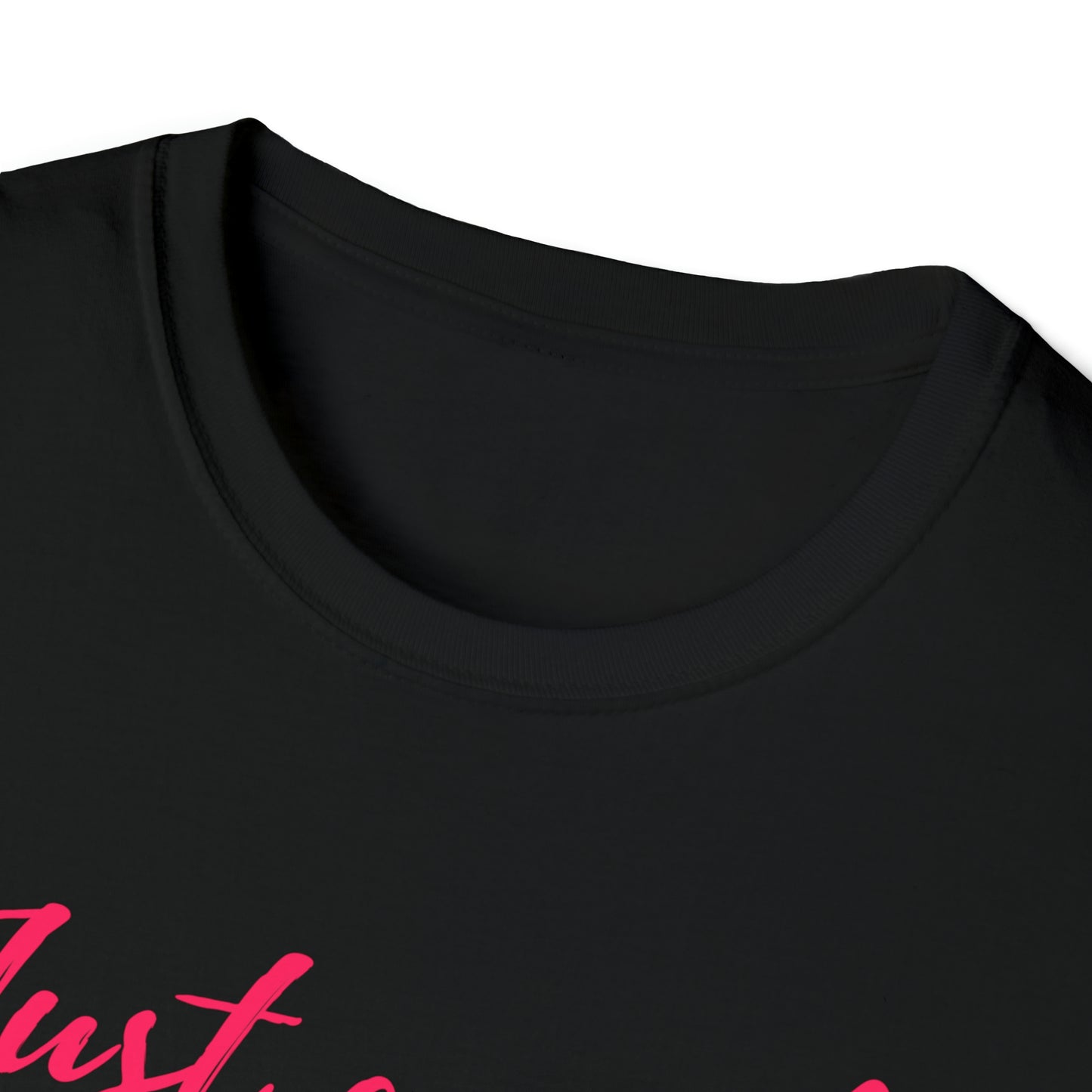 Just a girl who loves whiskey - Unisex Softstyle T-Shirt